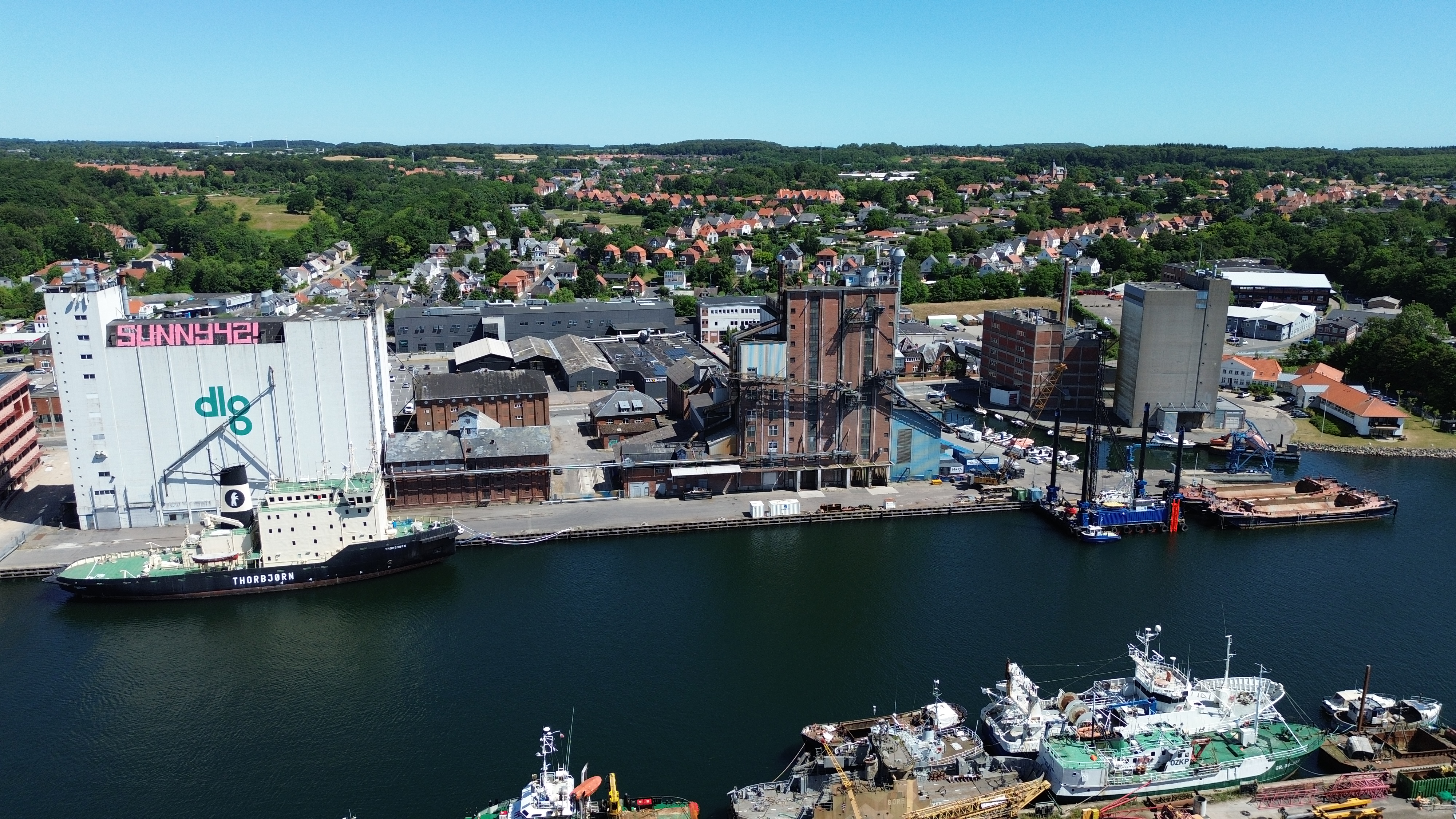 Dronefoto af siloerne på Østre Kaj
