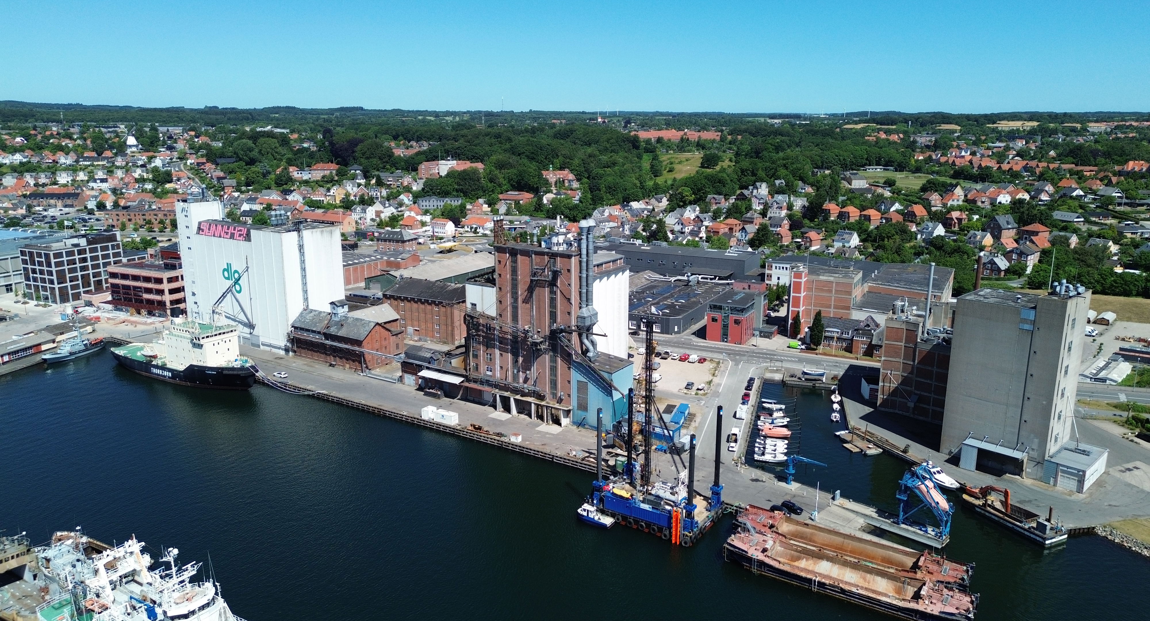 Dronefoto af Østre Kaj, set mod nord
